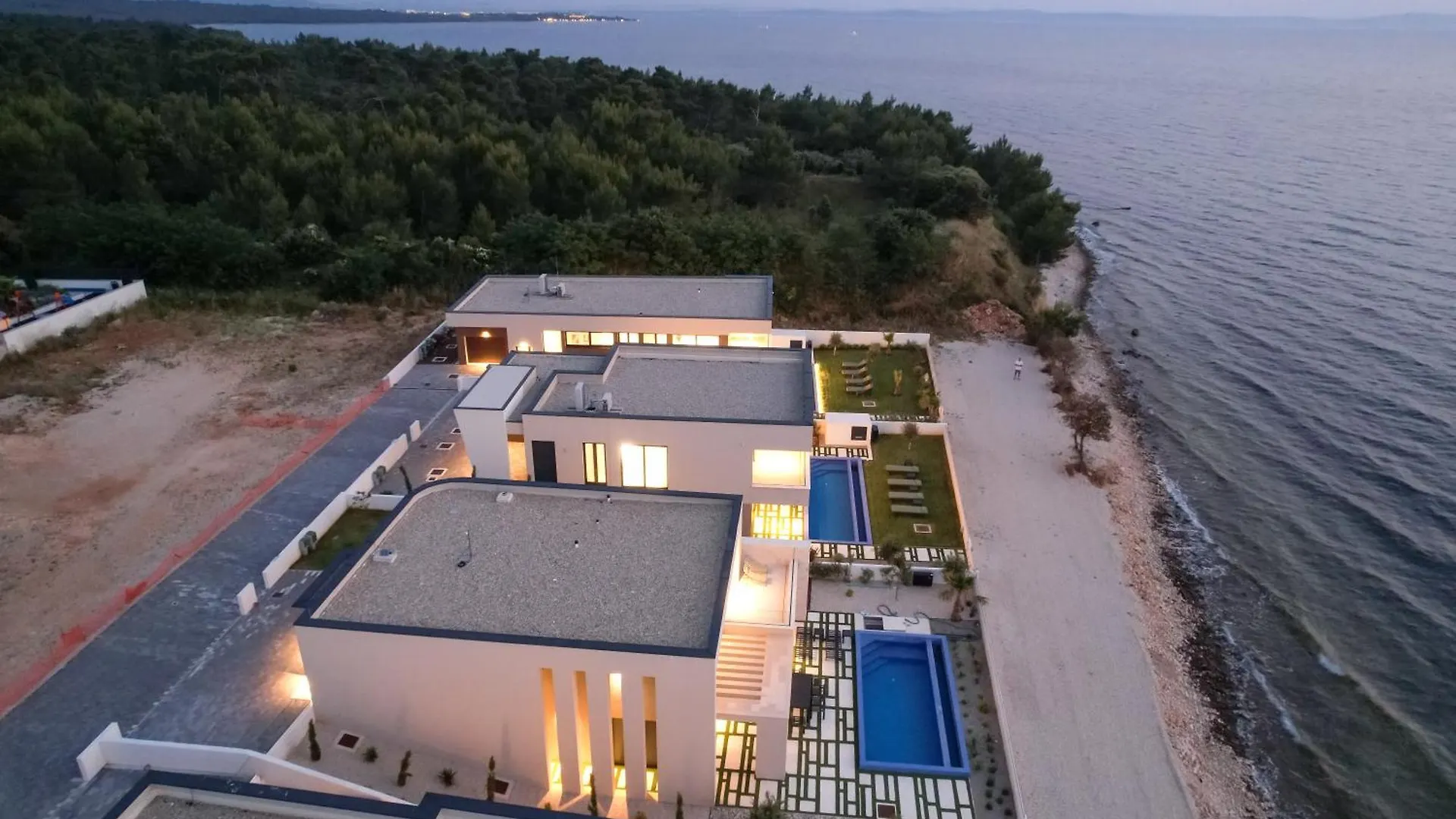 Adria Resort - Seafront Villa B